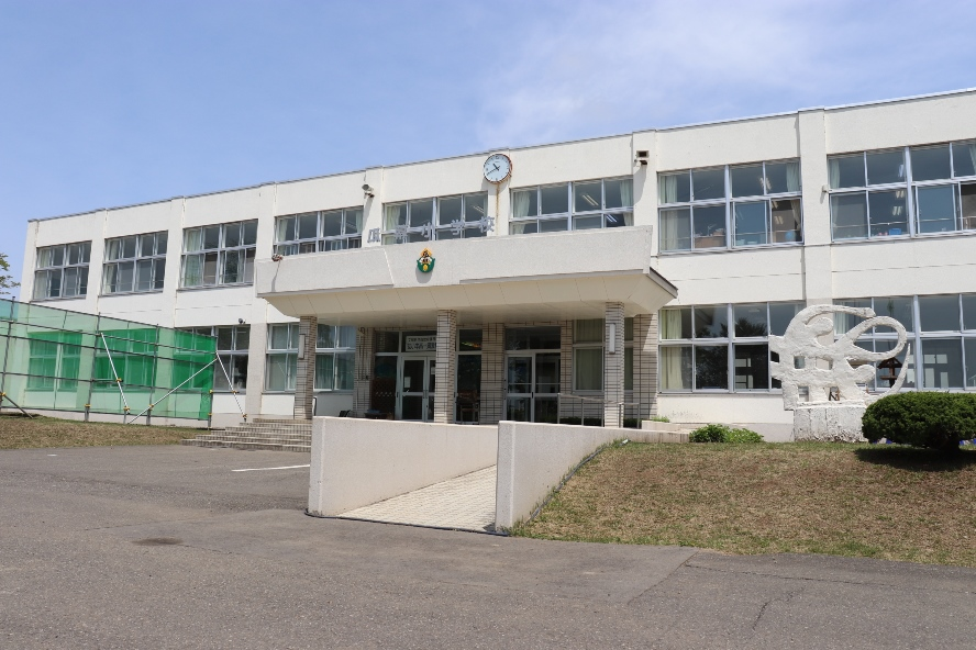 瓜幕小学校